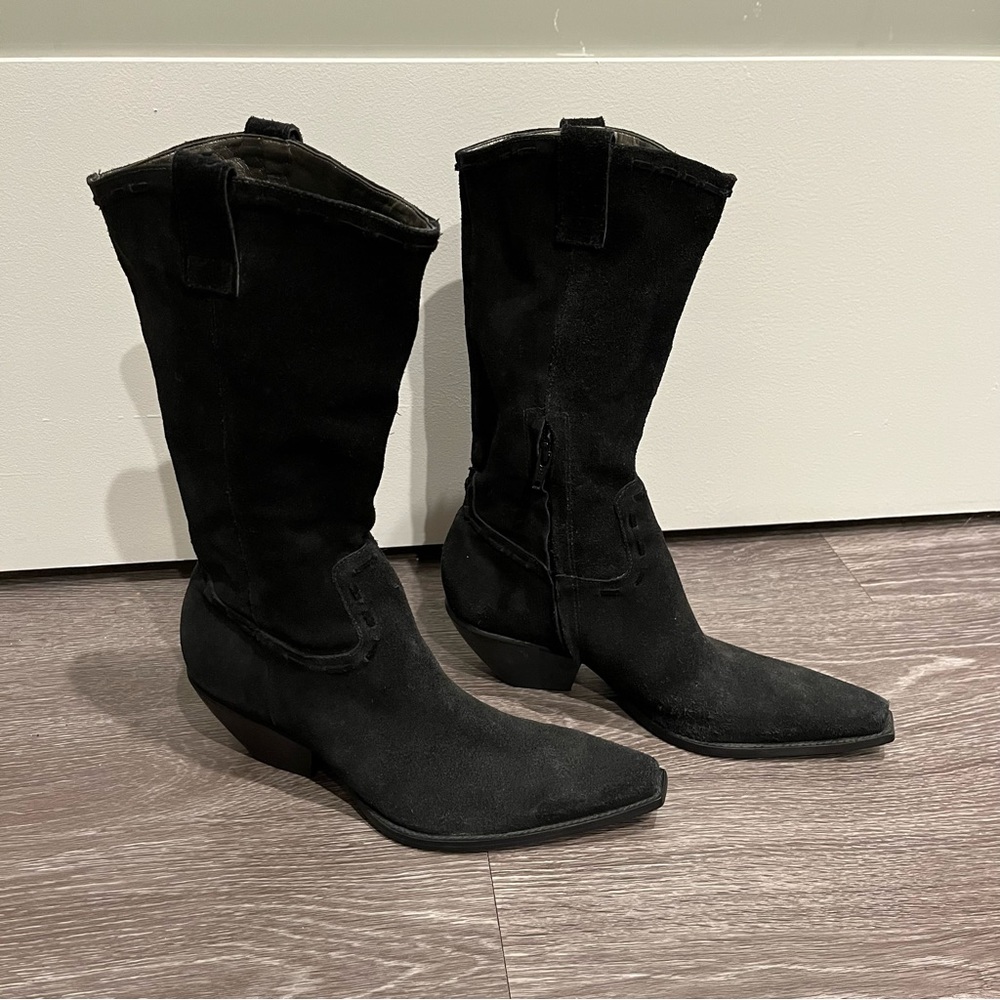 BCBG Vintage Y2K Suede Western Boot Size 8